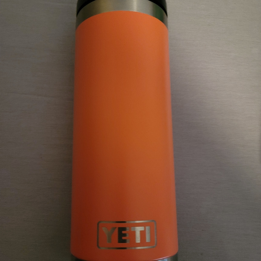 Yeti Tumbler 18oz